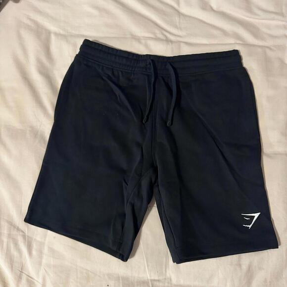 Gymshark Men’s crest 9” short - Picture 1 of 4